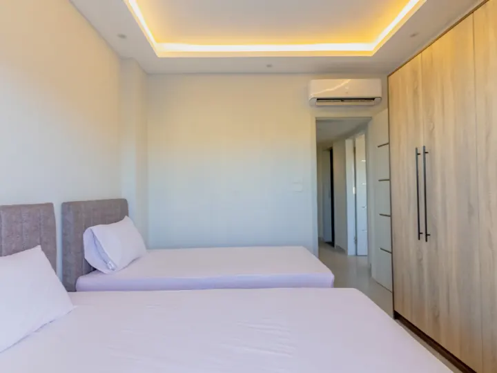 Two-bedroom apartment at Panorama View, Sahl Hasheesh – double bedroom